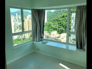 Wan Chai - Royal Court 08