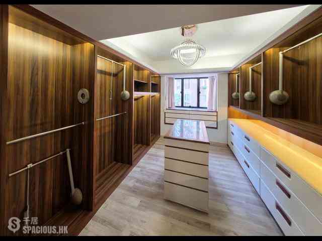Mid Levels Central - Clovelly Court Block 2 05