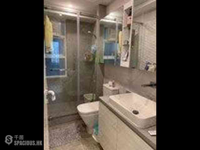 Mid Levels Central - Robinson Heights Block 3 07