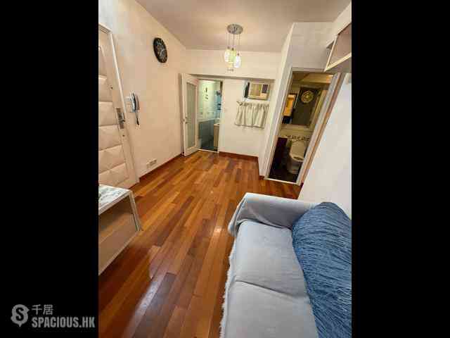Mid Levels West - Cartwright Gardens 04