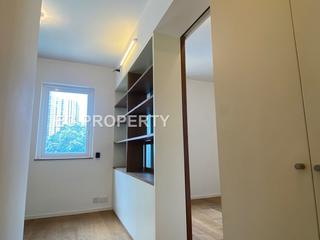 Stubbs Road - Miramar Villa 07