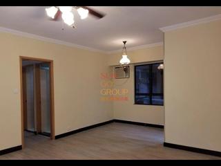 Mid Levels Central - Robinson Heights Block 3 02