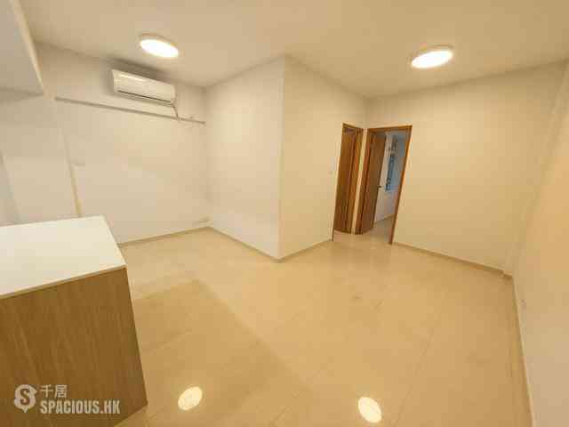 Quarry Bay - Kam Hoi Mansion 04