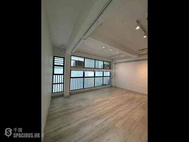 Central - 29-31, Gough Street 06