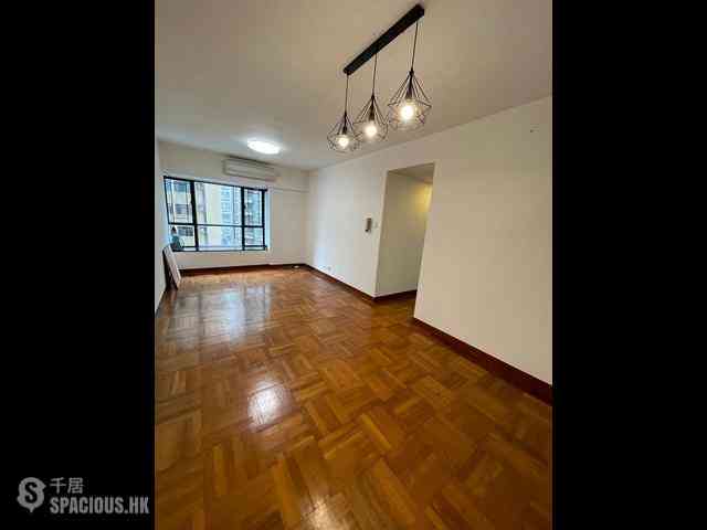 Mid Levels Central - The Grand Panorama 01