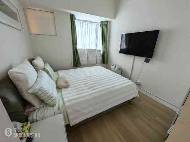 Mid Levels West - Dragonview Court 07
