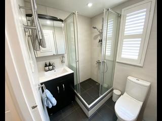 Mid Levels Central - Goldwin Heights 09