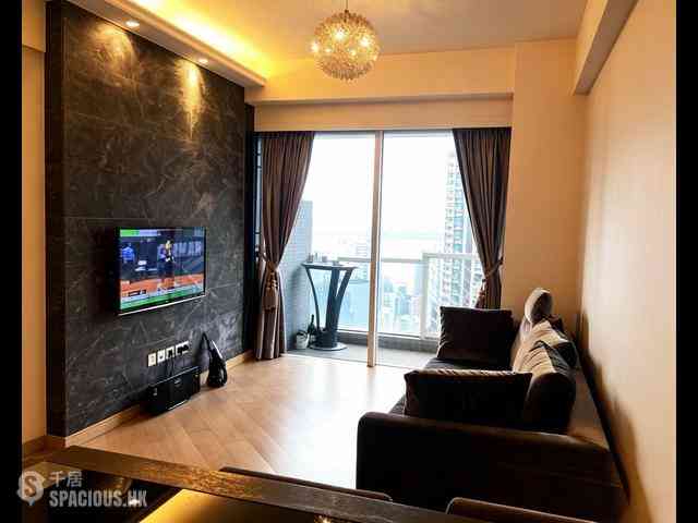 Mid Levels Central - The Icon 01