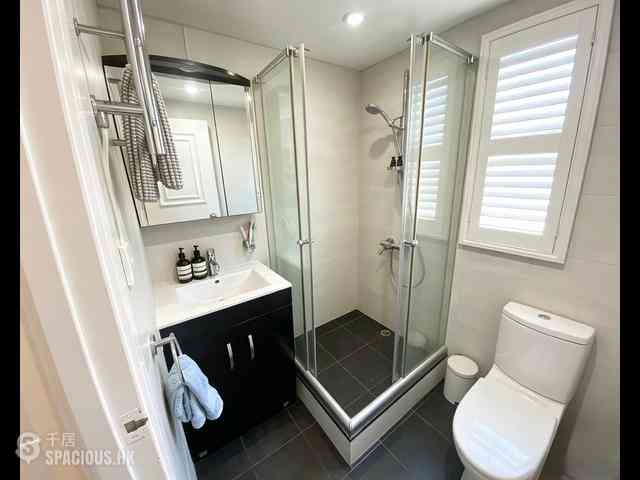 Mid Levels Central - Goldwin Heights 07