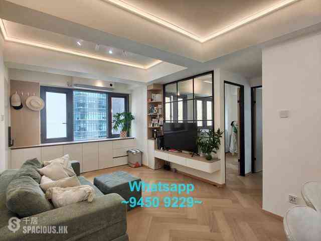 Sheung Wan - Shun Loong Building 01