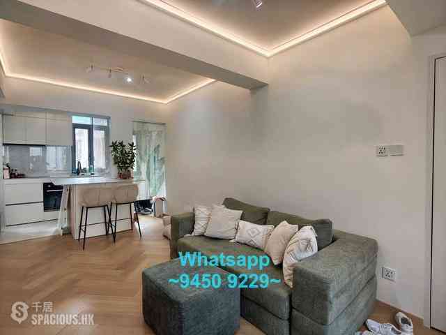 Sheung Wan - Shun Loong Building 03