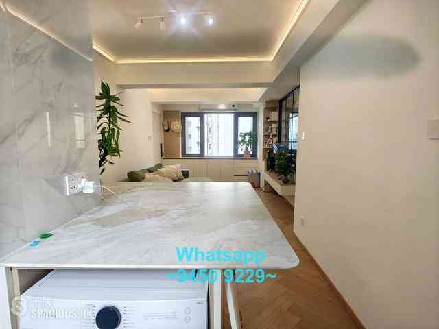 Sheung Wan - Shun Loong Building 05