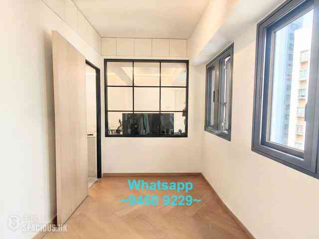 Sheung Wan - Shun Loong Building 06