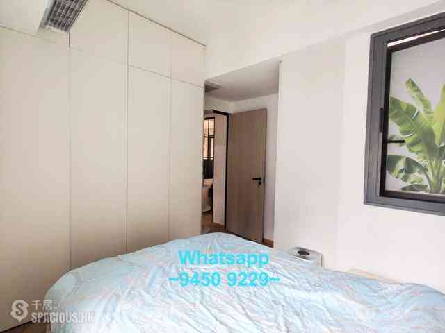 Sheung Wan - Shun Loong Building 10