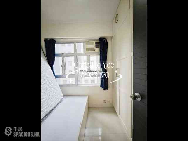 Wan Chai - Wai Sun Building 04