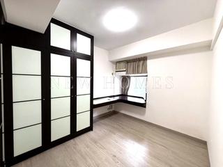 Happy Valley - Ventris Place 02