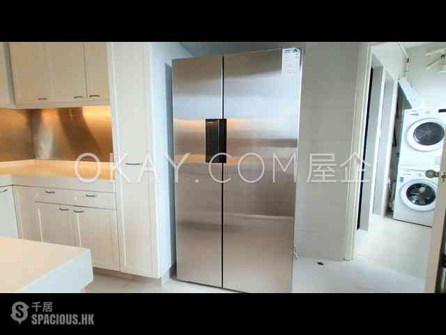 Mid Levels Central - Birchwood Place 05