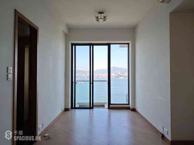 Shek Tong Tsui - Harbour One 01