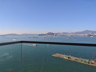 Shek Tong Tsui - Harbour One 02
