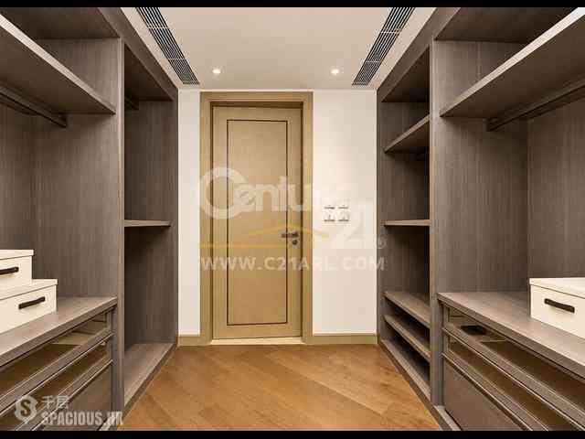 Mid Levels Central - 3, MacDonnell Road 06