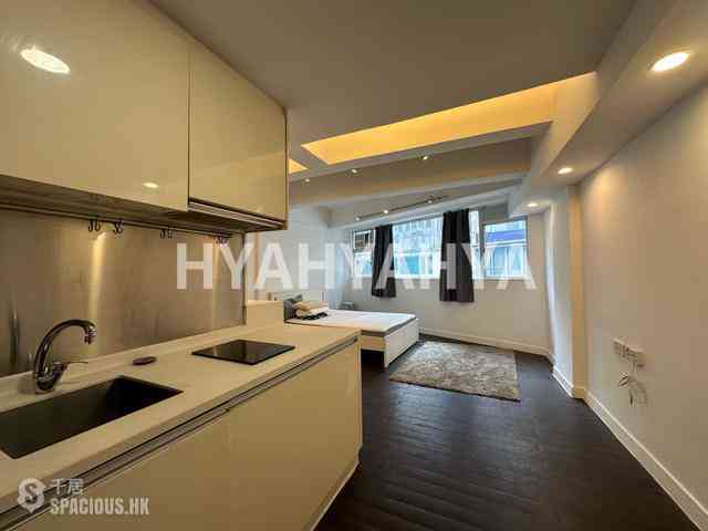 Central - 68 Hollywood Road 05