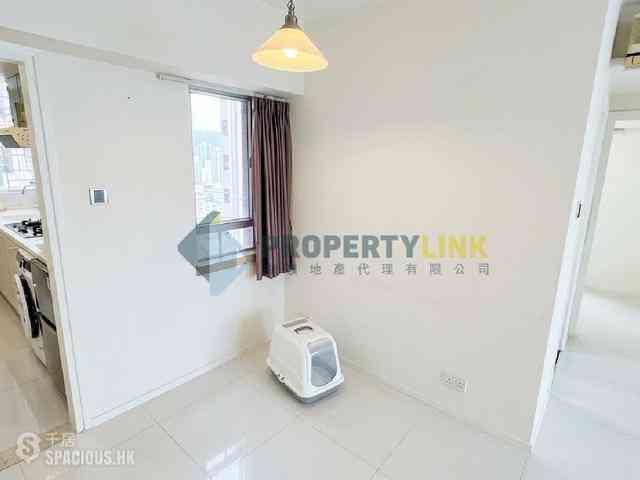Sai Ying Pun - Ying Wa Court 03