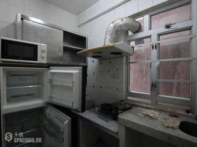 Wan Chai - Hong Chiang Building 03