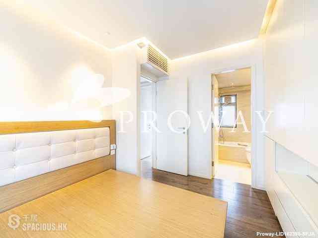 Sai Ying Pun - Hilary Court 06