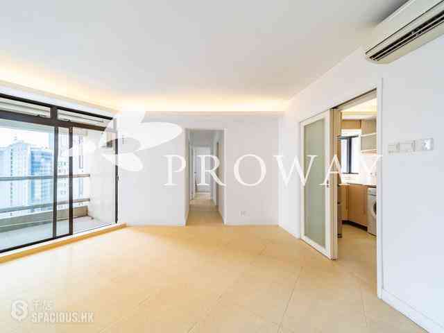 Soho - Albron Court 01