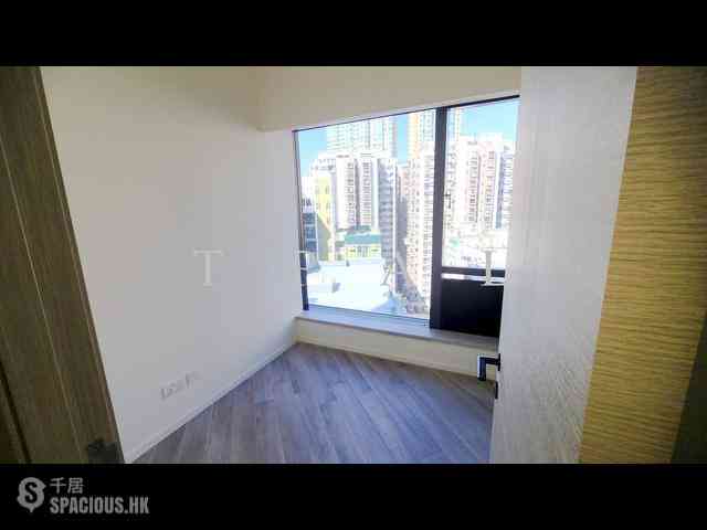 North Point - Fleur Pavilia 10