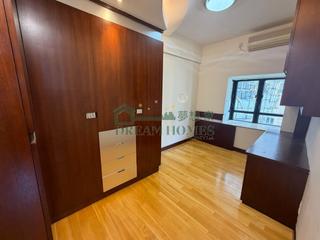 Mid Levels West - Scenic Heights Block 2 05