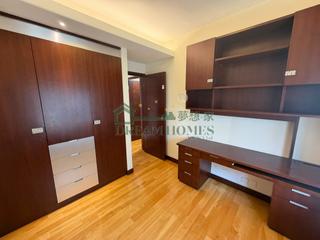 Mid Levels West - Scenic Heights Block 2 08