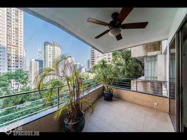 Mid Levels Central - Brewin Court 01