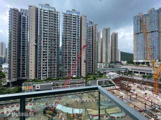 Tseung Kwan O - The Parkside Block 2A 01