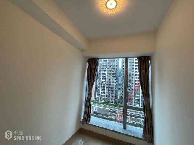 Tseung Kwan O - The Parkside Block 2A 07