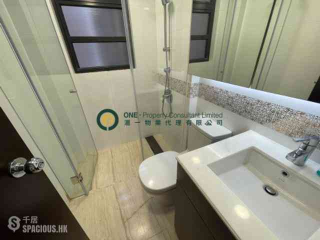 Sai Ying Pun - The Babington 04