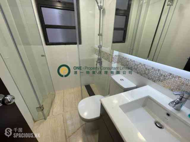 Sai Ying Pun - The Babington 07