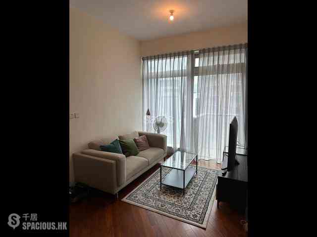 Wan Chai - The Avenue 02