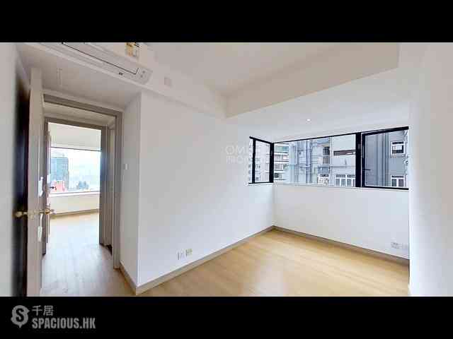 Mid Levels Central - 62B, Robinson Road 16