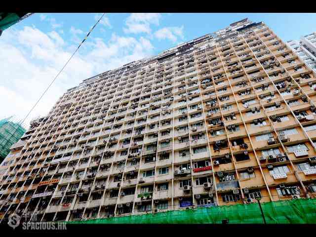 North Point - Metropole Building 02