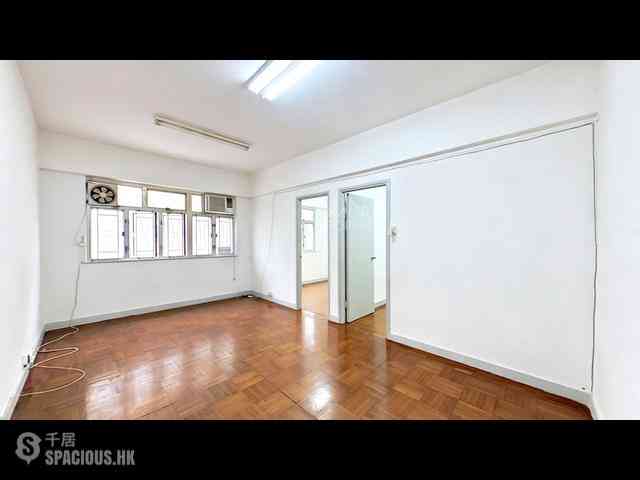 North Point - Metropole Building 05