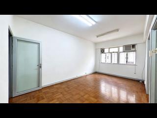 North Point - Metropole Building 06