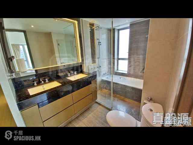 Sai Ying Pun - The Summa Block 1 05