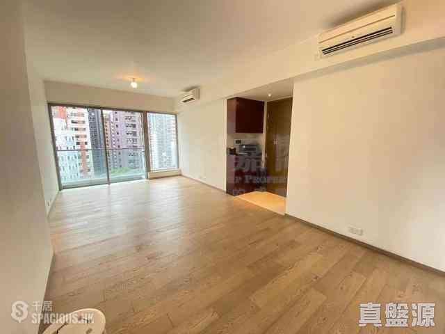 Sai Ying Pun - The Summa Block 1 01