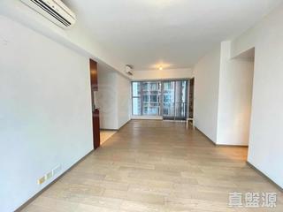 Sai Ying Pun - The Summa Block 1 02