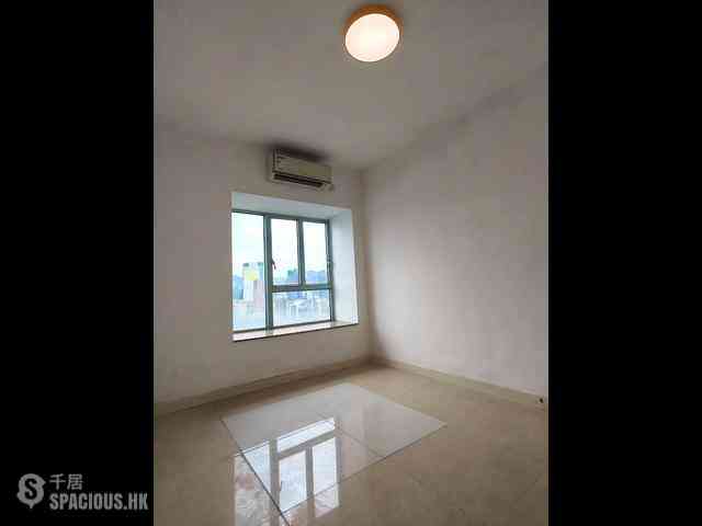 Tsim Sha Tsui - The Victoria Towers Tower 2 07