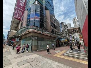 Mong Kok - Punfet Building 04