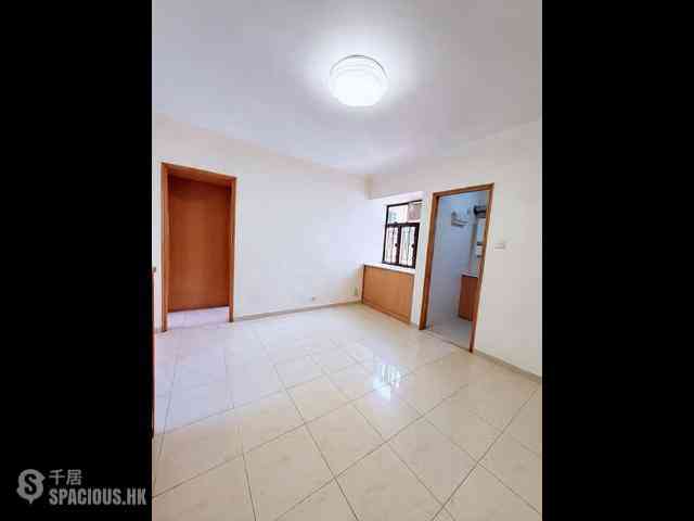 Kennedy Town - Sea View Mansion 01