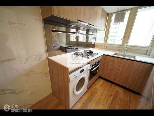 Mid Levels Central - St. Joan Court 04