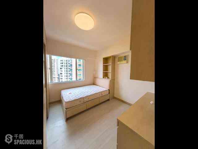 Mid Levels West - Realty Gardens 06